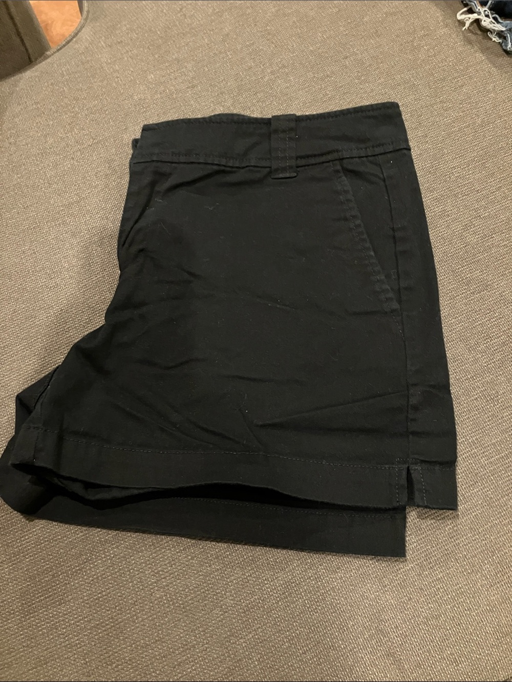 New York & Company woman’s shorts